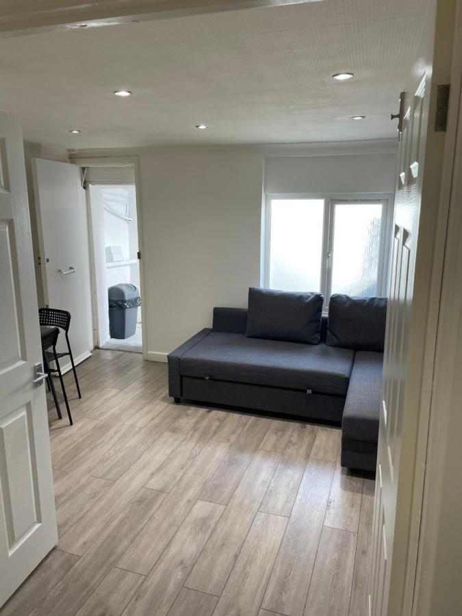 Plough Way Flat Apartment Londra Exterior foto