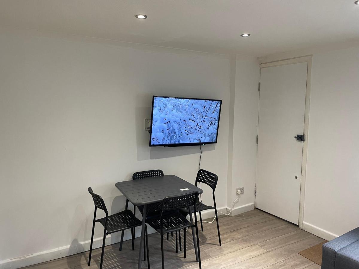 Plough Way Flat Apartment Londra Exterior foto